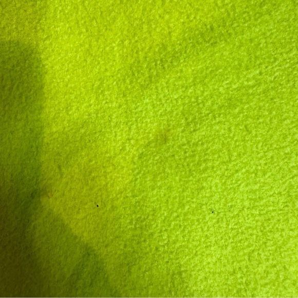 Dr. Seuss Grinch hooded blanket - Picture 10 of 12